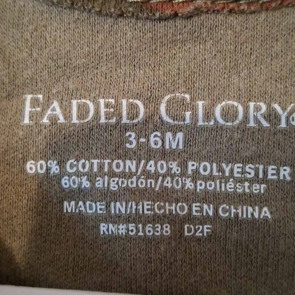 Faded glory 3-6m body suit